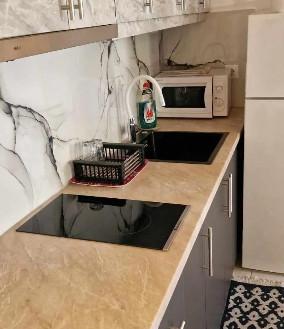 Filippos Home Finiq 0*,